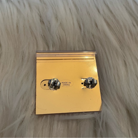 True to Form Turquoise Enamel Stud Earrings - New on Card - Picture 6 of 6